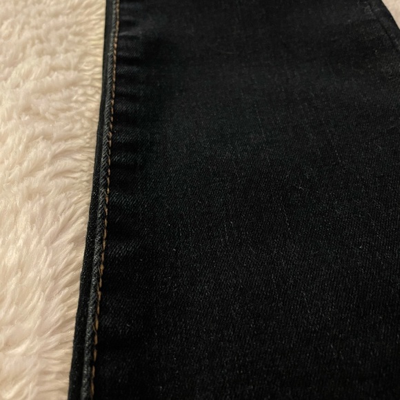 Urban Behaviour High Rise Jeans - Picture 2 of 3